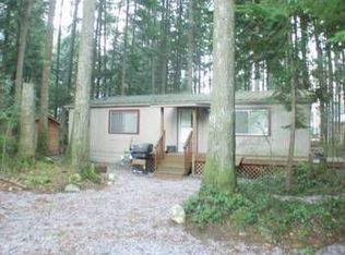 1301 Deep Valley Dr, Maple Falls, WA 98266