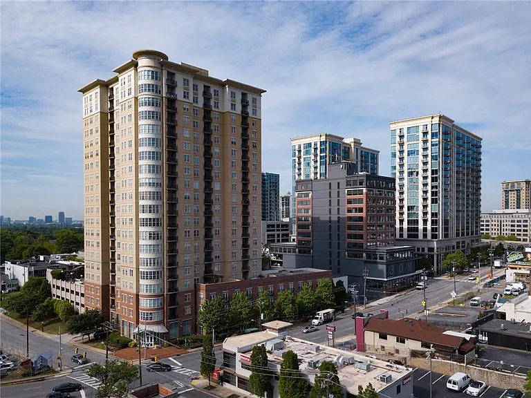 325 E East Paces Ferry Rd NE #502 — Photo 32