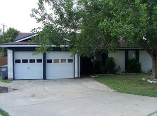 7413 Quail Ct, Watauga, TX 76148