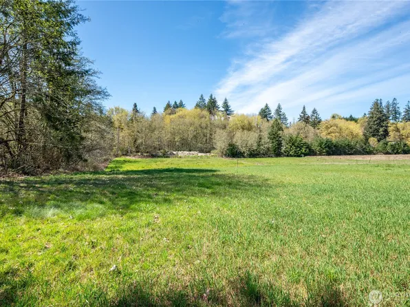 100 Magpie Drive, Castle Rock, WA 98611