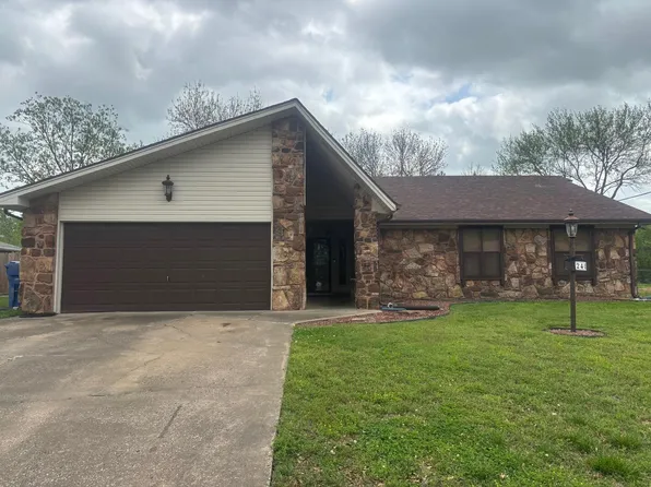 1624 Woodlawn Dr, Miami, OK 74354