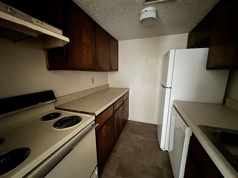4308 Lake Rd — Photo 8