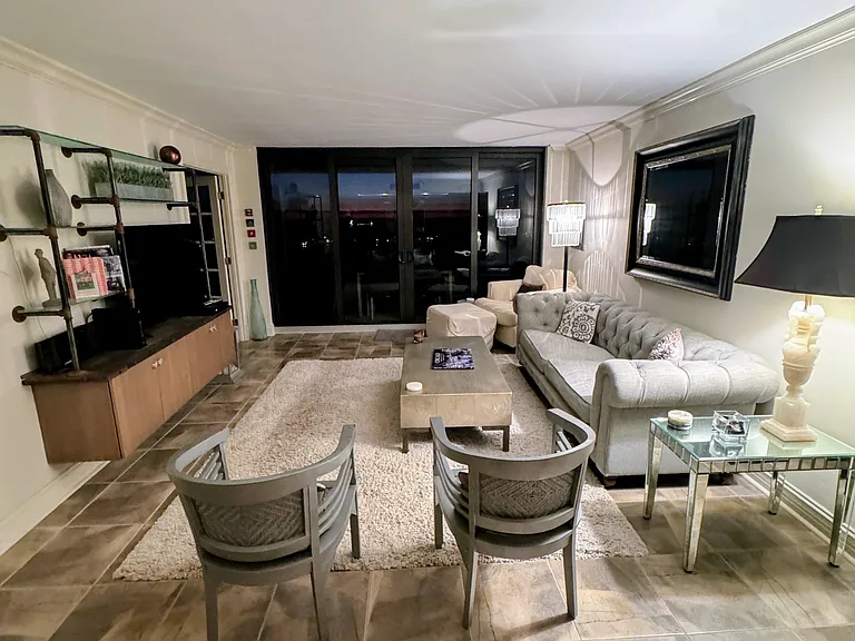 5200 N Flagler Dr #2302 — Photo 10