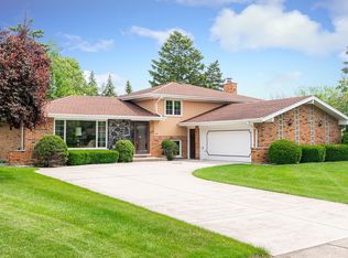 400 Valley View Dr, Downers Grove, IL 60516