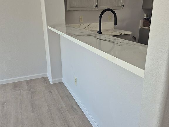 4th image of 5450 Morris St Unit 1227
