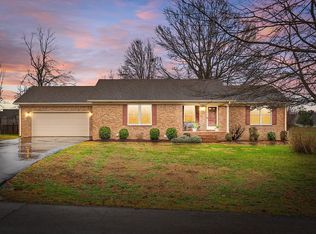 1108 Walnut Ct, Hopkinsville, KY 42240