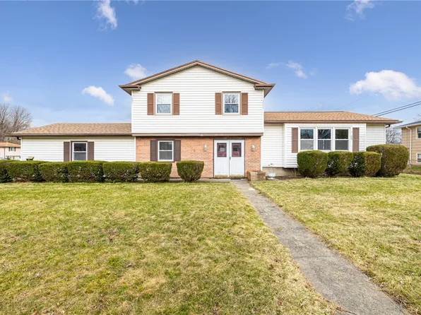 8 Castleview Dr, Rochester, NY 14622