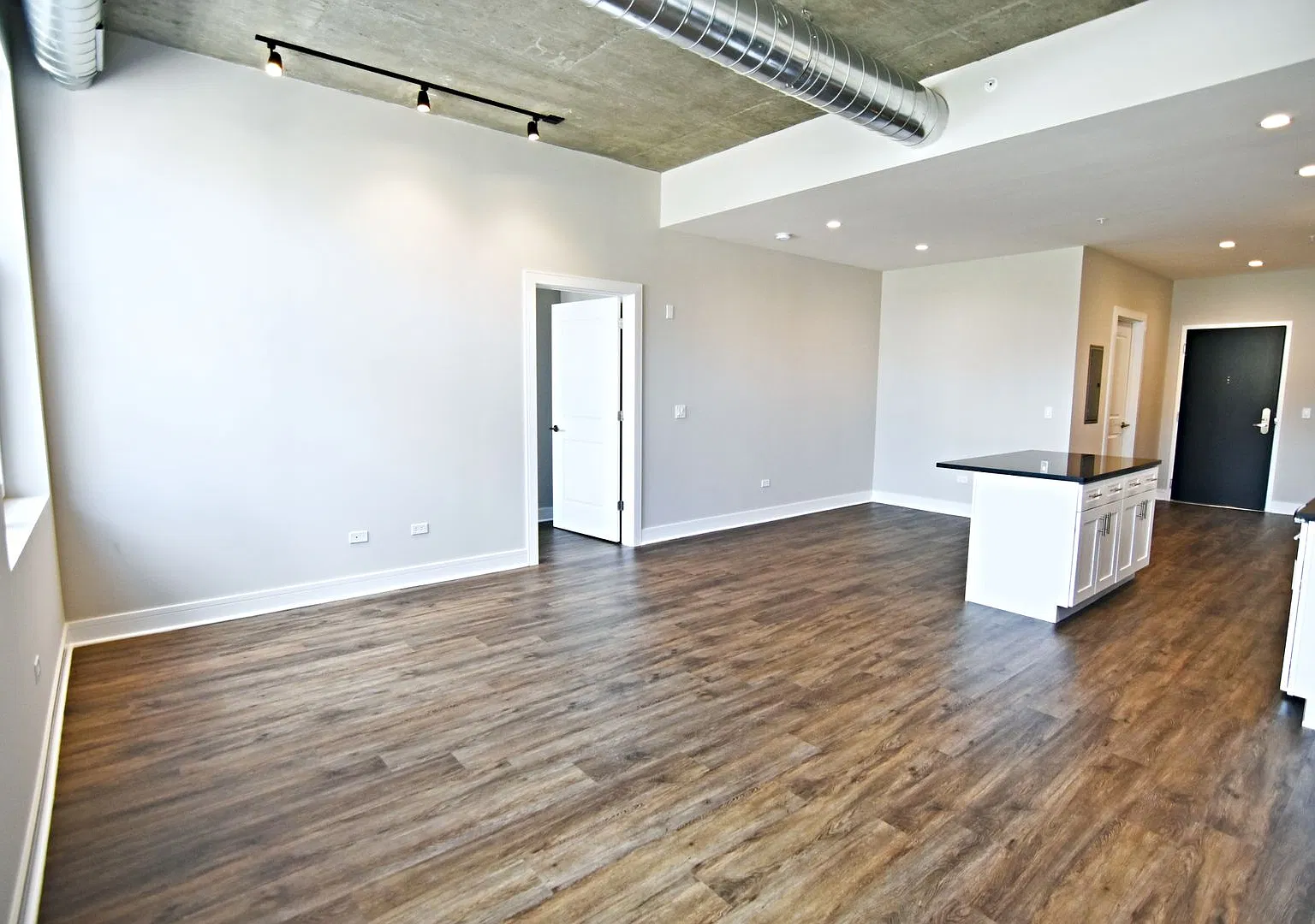 1 bed, 1.0 bath, 764 sqft, $2,750 — Photo 3