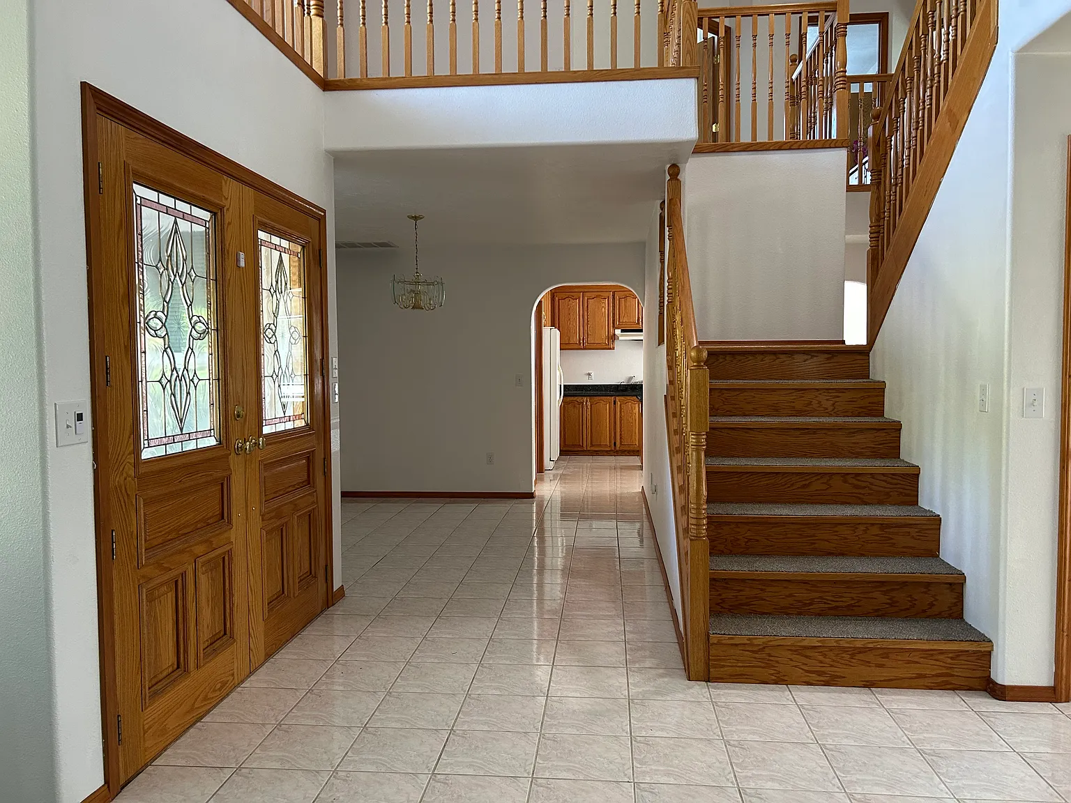 5 bed, 3477 sqft, $3,400 — Photo 3