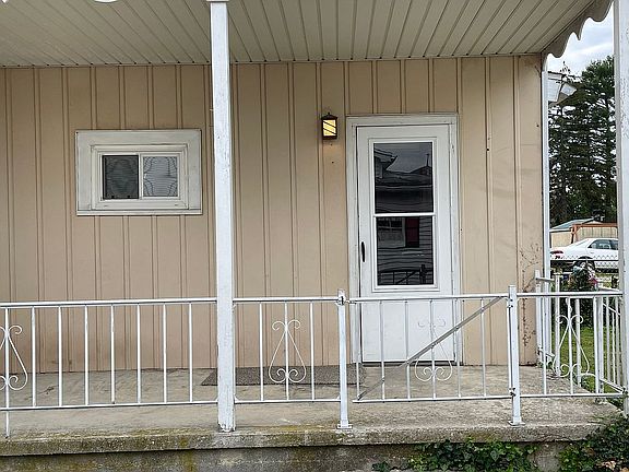 3rd image of 55 Raymond Ave