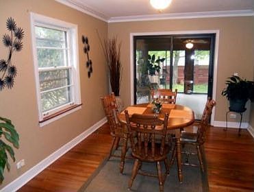 5th image of 1044 Blanchard St