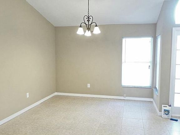 5th image of 5520 Red Bone Ln