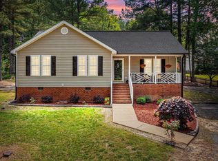 58 Bass Hound Cir, Fuquay Varina, NC 27526