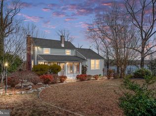 993 Edge Hill Rd, Montross, VA 22520