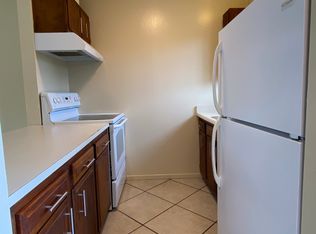 75 Plum Tree Ln #8, San Rafael, CA 94901