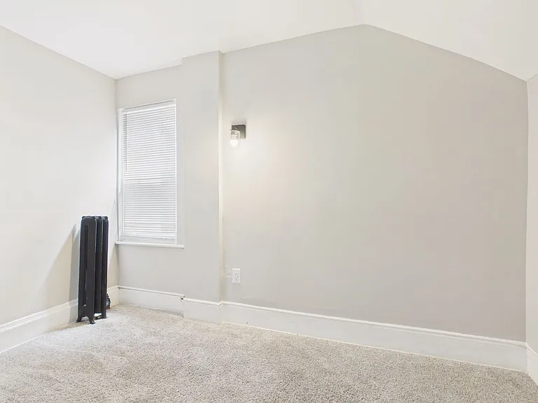 2614 Lexington St — Photo 29