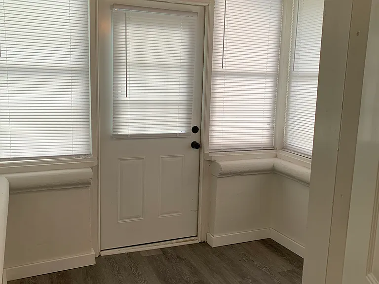 24 S Huffman St — Photo 10
