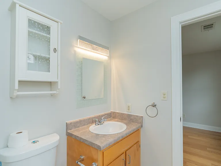 1511 Jefferson St #B — Photo 14