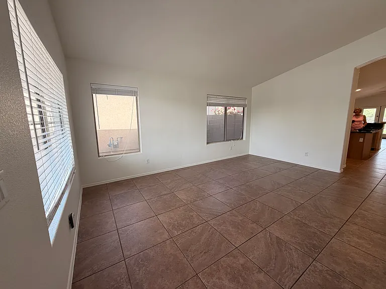 4657 E Matt Dillon Trl — Photo 6
