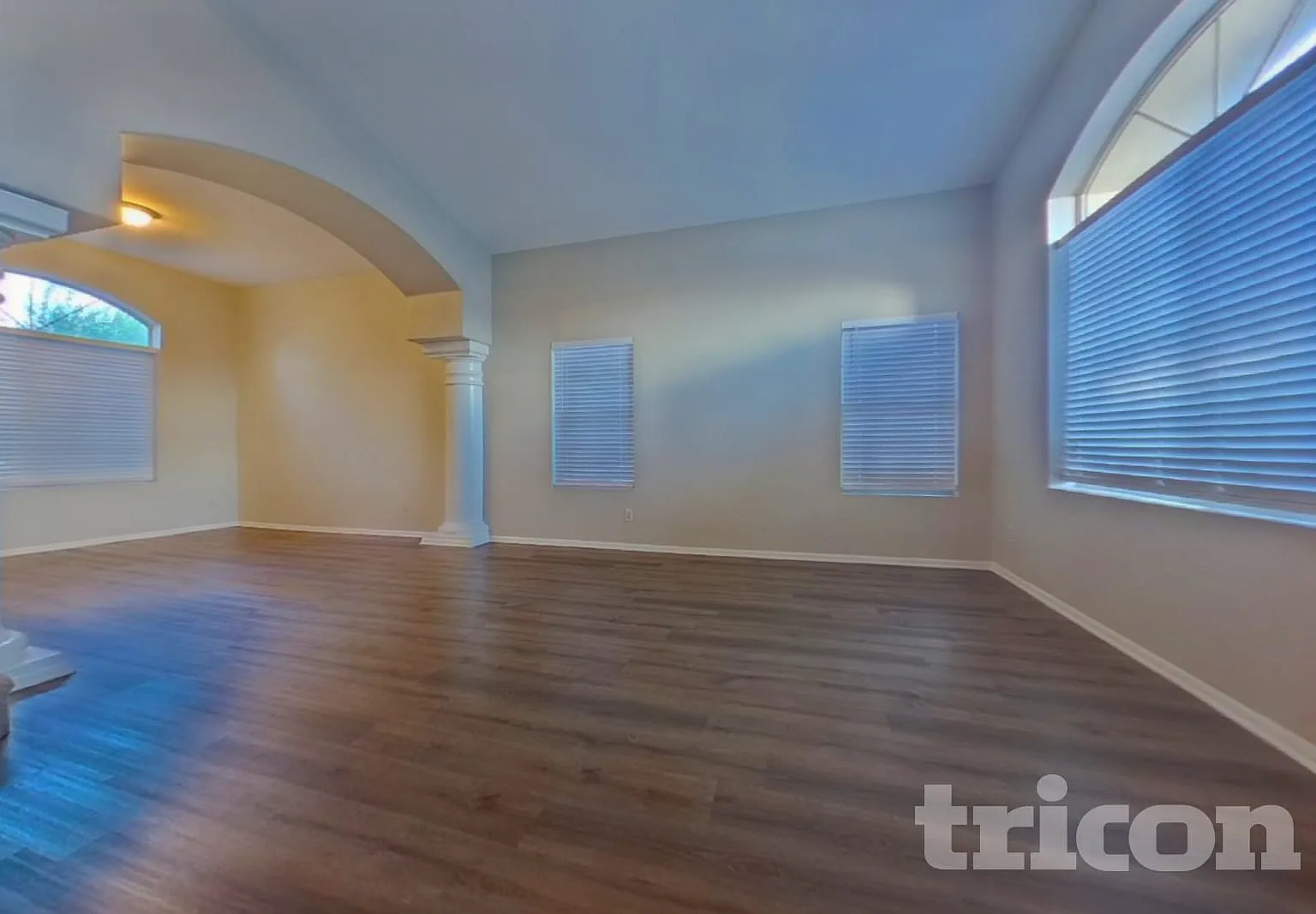 11619 W Cyprus Dr Avondale AZ — Photo 2