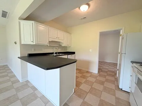 126 Woods Trl #2 — Photo 3