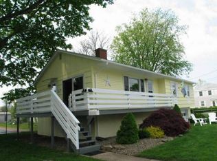 17 Pratt Rd, Old Saybrook, CT 06475