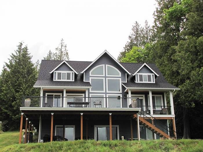 Hood Canal Beach Home