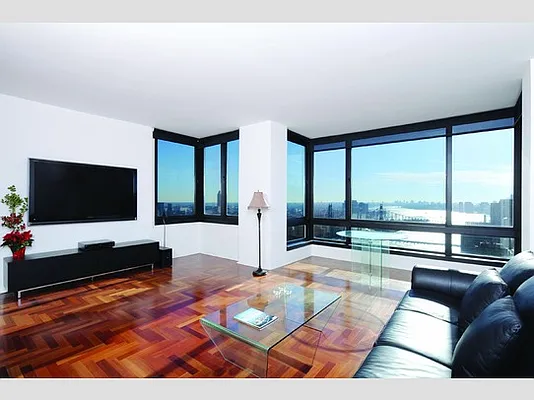 Rented by Stribling | media 8