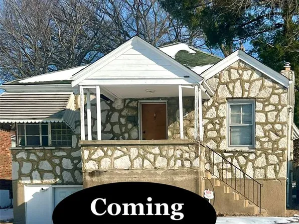 6949 Claremore Dr, Saint Louis, MO 63121