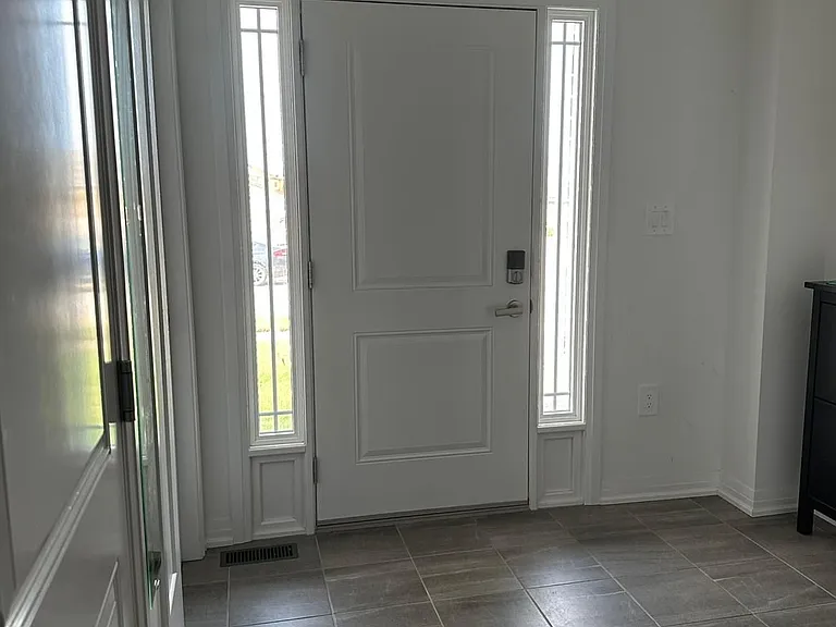 227 Cittadella Blvd — Photo 2