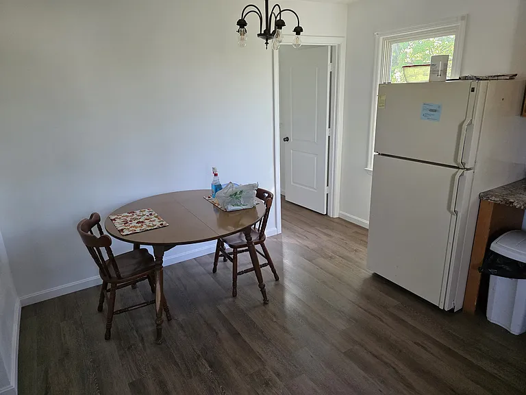 6354 Mackville Rd — Photo 4