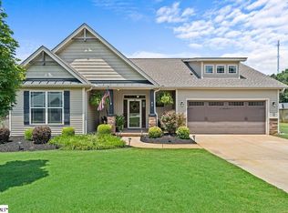 86 Rising Meadow Ln, Taylors, SC 29687