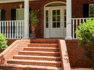 402 Shoals Creek Rd, Florence, AL 35634