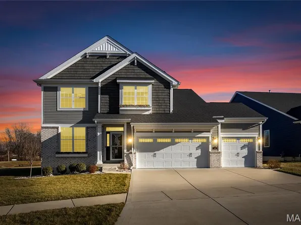 145 Royal Inverness Pkwy, Dardenne Prairie, MO 63368