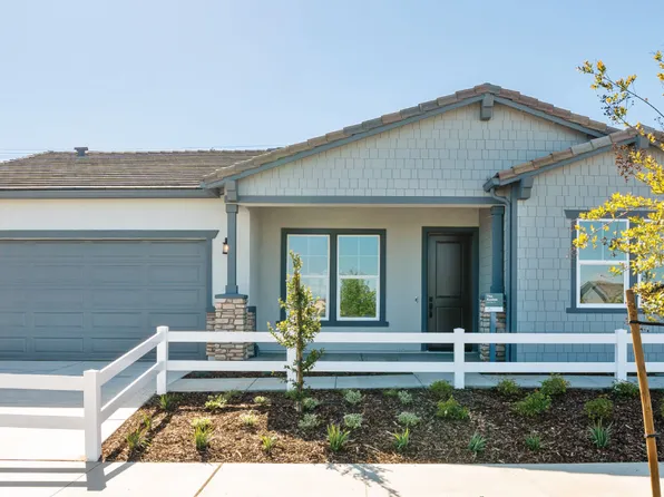 2190 N Mitchell St, Hanford, CA 93230