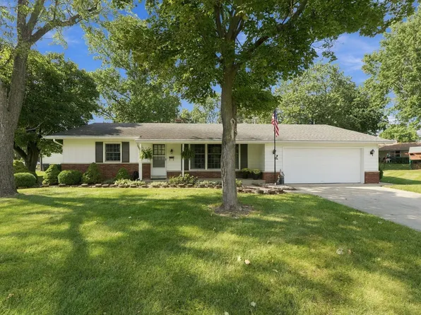 2811 Trent Dr, Fort Wayne, IN 46815