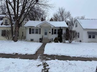 117 Bertch Ave, Waterloo, IA 50702