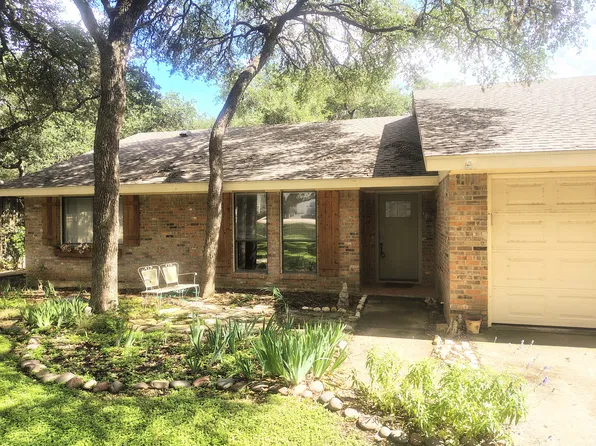 158 Augusta Dr, Wimberley, TX 78676