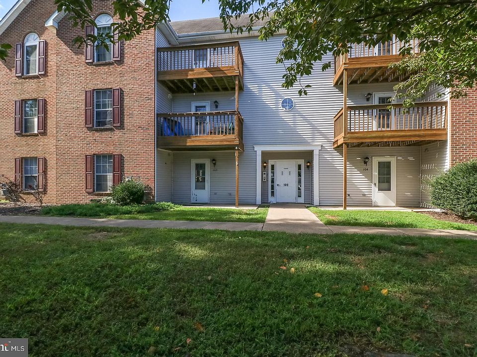 1st image of 102 N Caroline Pl APT 103