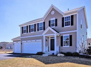 724 Millersburg St, Oswego, IL 60543