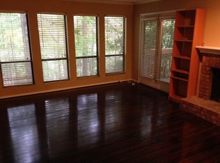 203 Warm Springs Cir #203, Roswell, GA