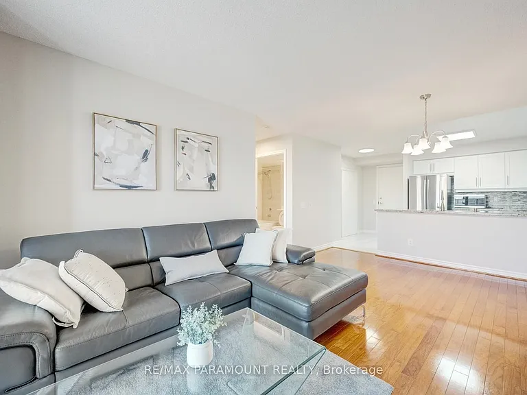 25 Kingsbridge Garden Cir #616 — Photo 27