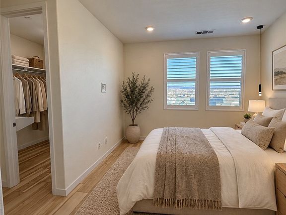 5th image of 27145 Valley Oak Pl
