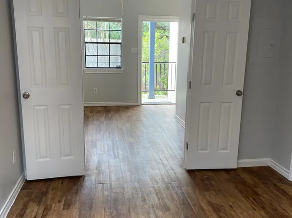 1904 Robbins Pl #2, Austin, TX 78705