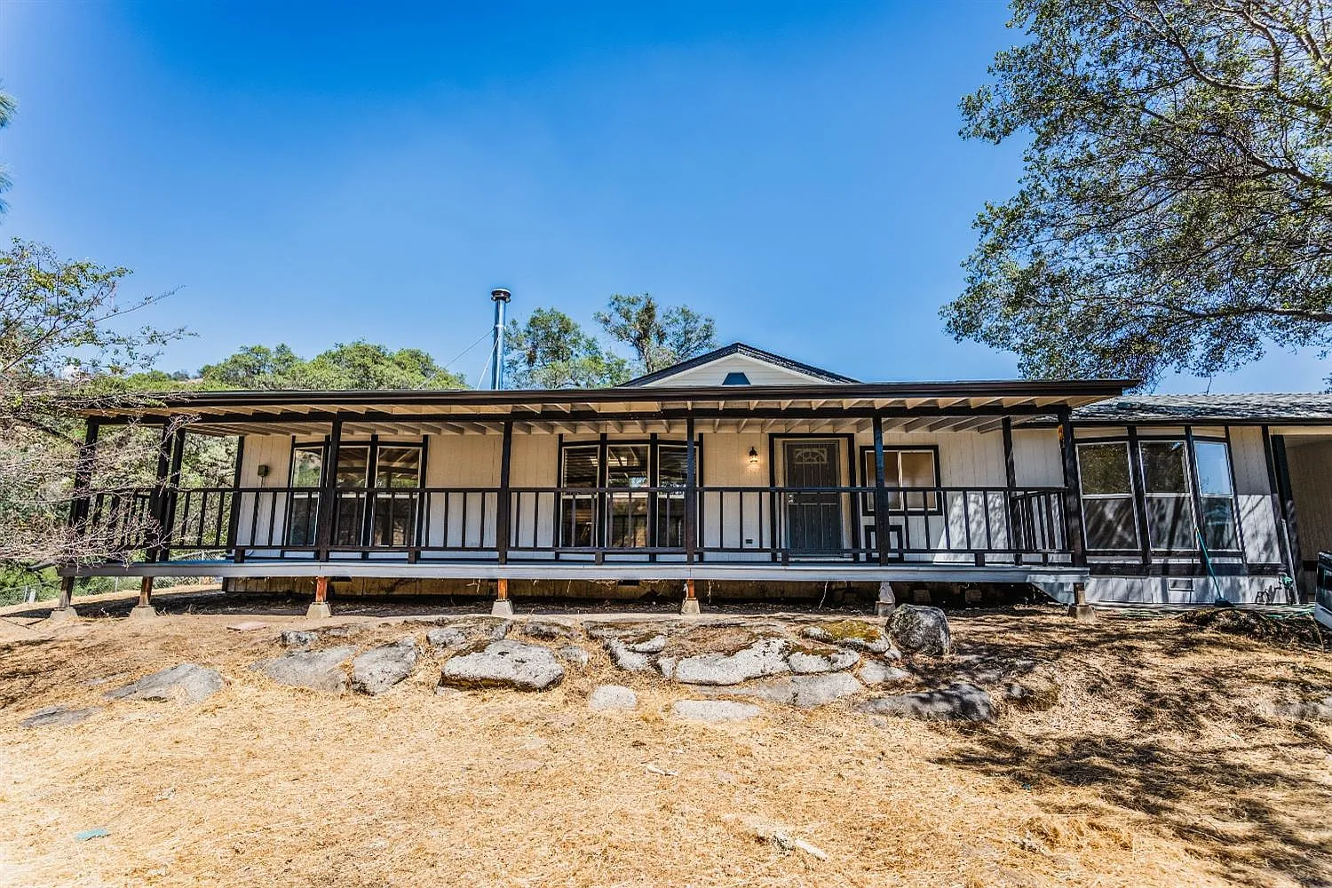 29927 Waterleaf Ln photo 1