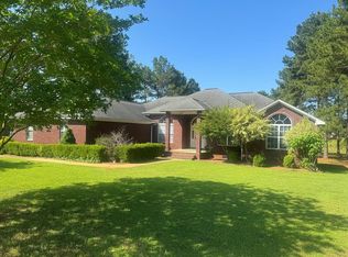 2610 Turning Leaf Ln, Dalzell, SC 29040