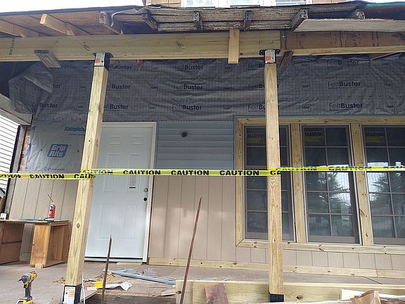 5th image of 18616 Greeley St