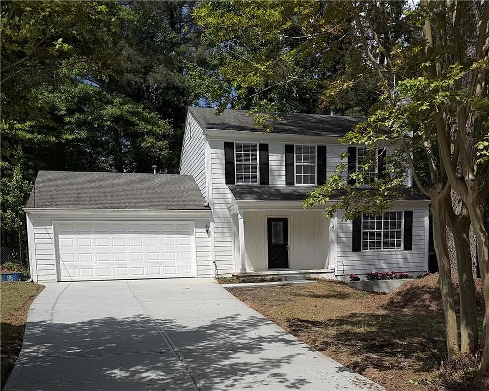 3 bed, 2.5 bath, 1660 sqft, $2,495 — Photo 1