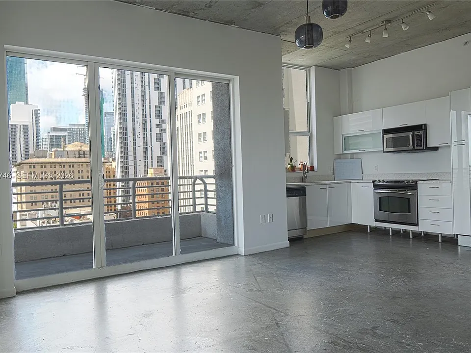 133 NE 2nd Ave #1202