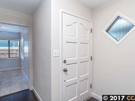 4th image of 4960 Elrod Dr